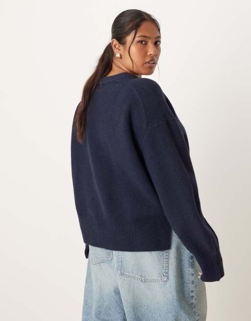 ASOS DESIGN Curve boxy crew neck sweater with side split detail in navy