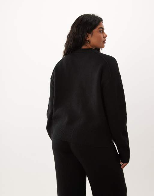 ASOS DESIGN Curve boxy jumper with side split detail in black, 3 of 4