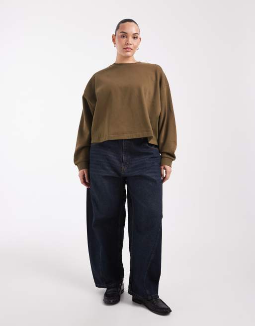 ASOS DESIGN Curve boxy oversized brushback sweat in khaki, 3 of 4