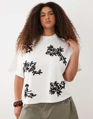 Asos Curve Asos Design Curve Boxy T-shirt With Cornelli Floral Detail In White