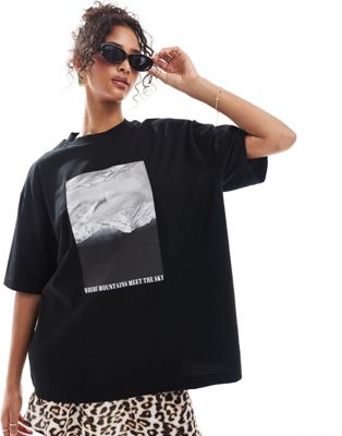 Curve boyfriend fit T-shirt with Where Mountains Meet The Sky graphic in black