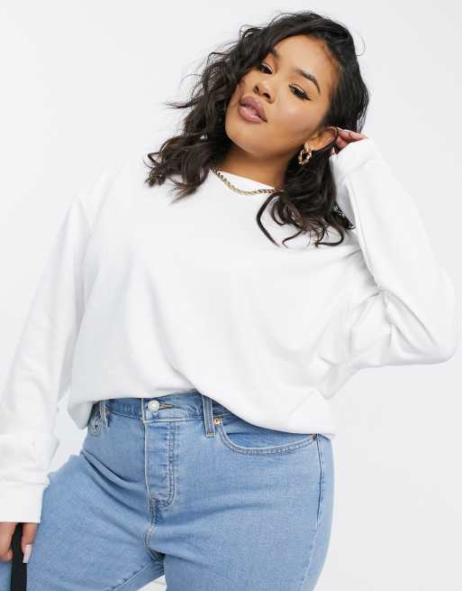 ASOS DESIGN Curve boyfriend sweatshirt in white, 3 of 4