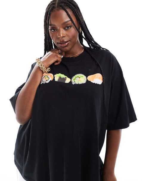 ASOS DESIGN Curve – Boyfriend-T-Shirt in Schwarz mit Sushi-Grafikprint - view 1
