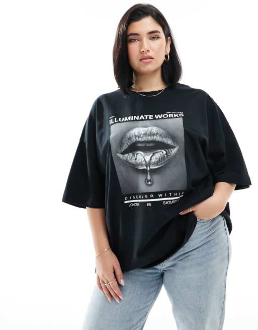 ASOS DESIGN Curve boyfriend T-shirt with silver lips graphic in black