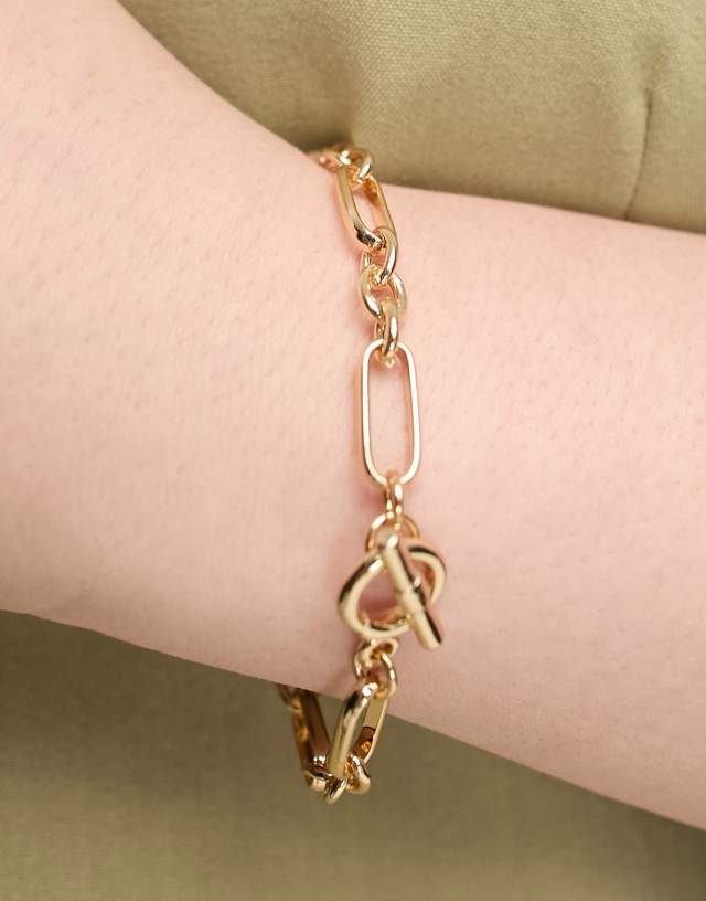 ASOS DESIGN Curve bracelet with tbar in mixed chain design in gold tone