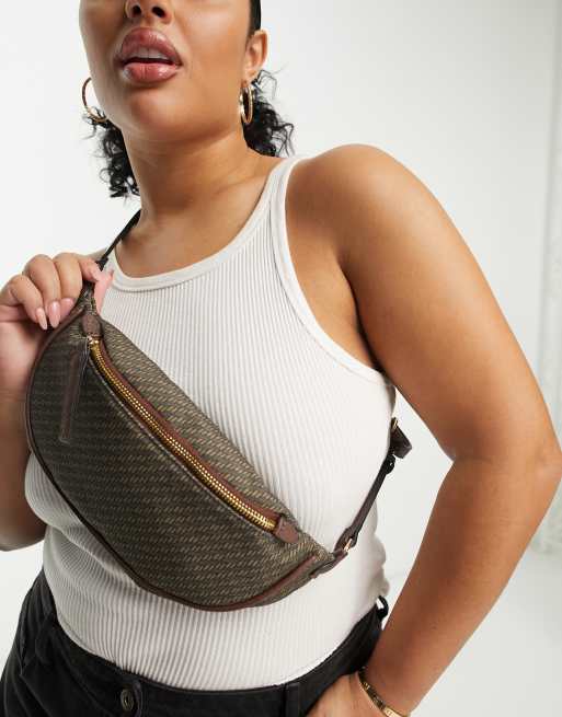 ASOS DESIGN Curve – Brązowa saszetka z monogramem w stylu lat 90. 