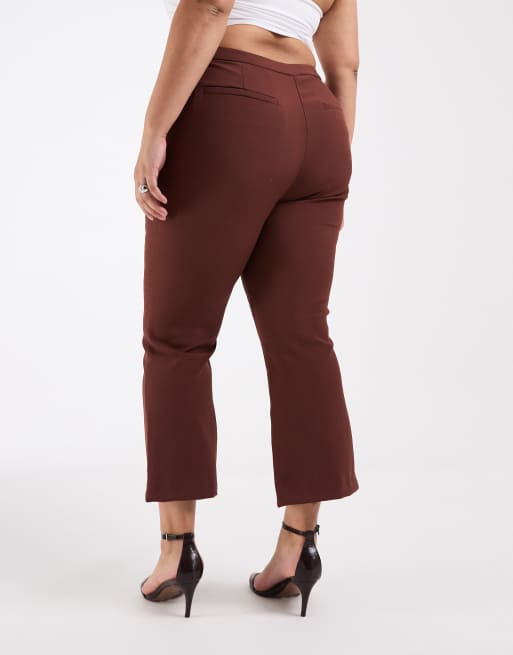 ASOS DESIGN Curve – Brązowe dopasowane spodnie dzwony, 3 z 5