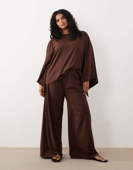 ASOS DESIGN Curve – Brązowy top w stylu peleryny, część zestawu, 3 z 4