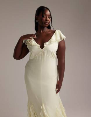 ASOS CURVE ASOS DESIGN CURVE BRIDESMAIDS FLUTTER SLEEVE BIAS MAXI DRESS WITH FLARE FRILL HEM 