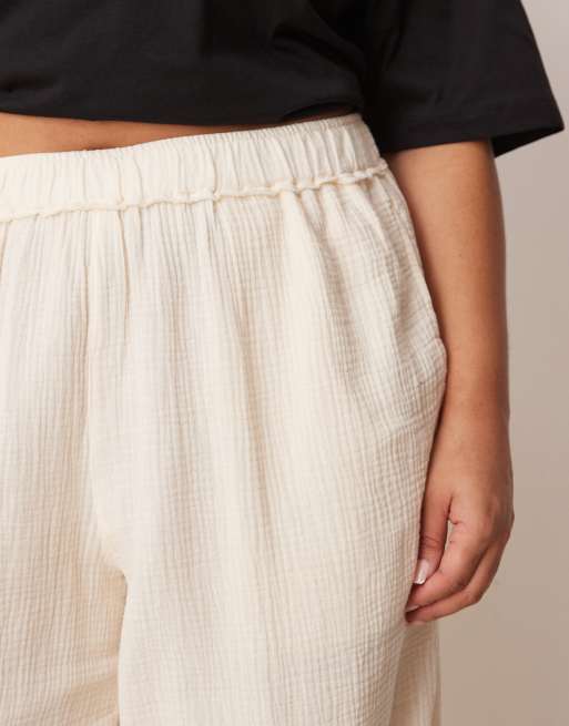 ASOS DESIGN Curve - Broek van kaasdoek met elastische taille en onafgewerkte rand in lichtgeel, 3 van 5