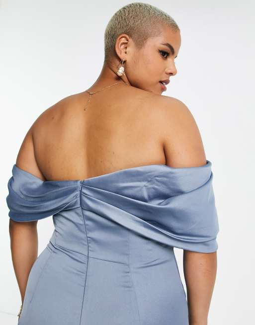 ASOS DESIGN Curve – Brudtärnor – Dimblå maxiklänning med bardotringning, drapering och omlottdesign av satin, 3 av 4