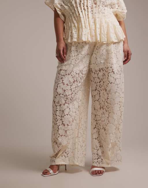 ASOS DESIGN Curve - Bruidskleding - Kanten broek in ivoorwit, deel van co-ord set, 2 van 5