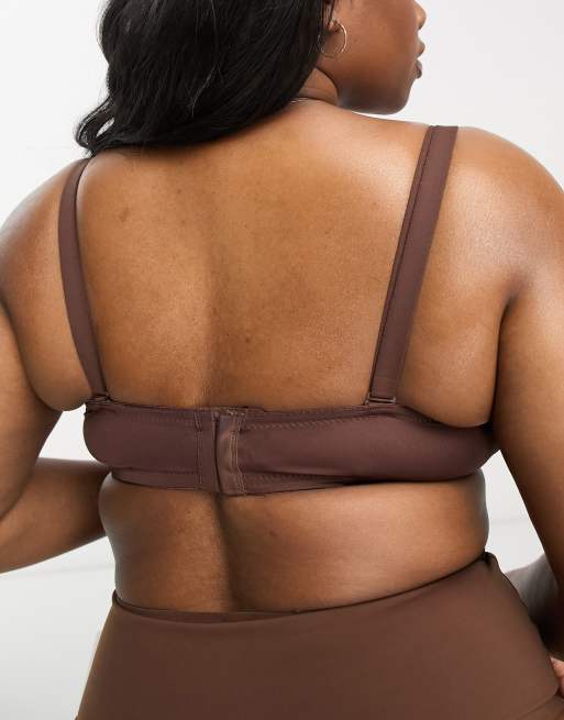 ASOS DESIGN Curve - Brun formstøbt BH med bøjle og flere anvendelsesmuligheder, 2 af 4