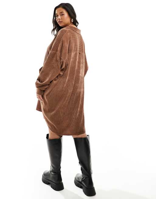 ASOS DESIGN Curve – Brun skjortklänning av manchester i oversize med fickor, 4 av 4