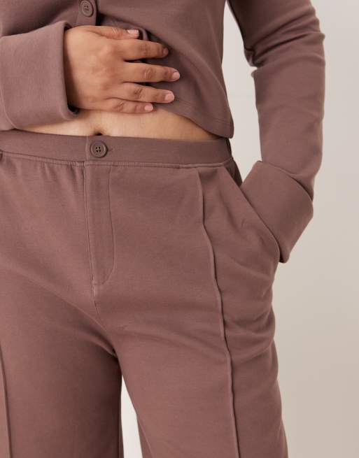 ASOS DESIGN Curve – Bruna mjukisbyxor med uppvikt nederkant och interlocksömmar, 2 av 5