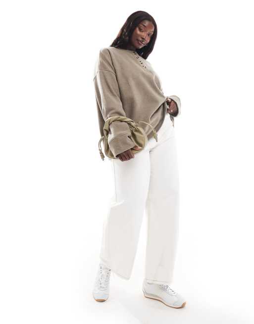 ASOS DESIGN Curve – Brungrå, supermjuk henley-tröja i oversize, 4 av 4