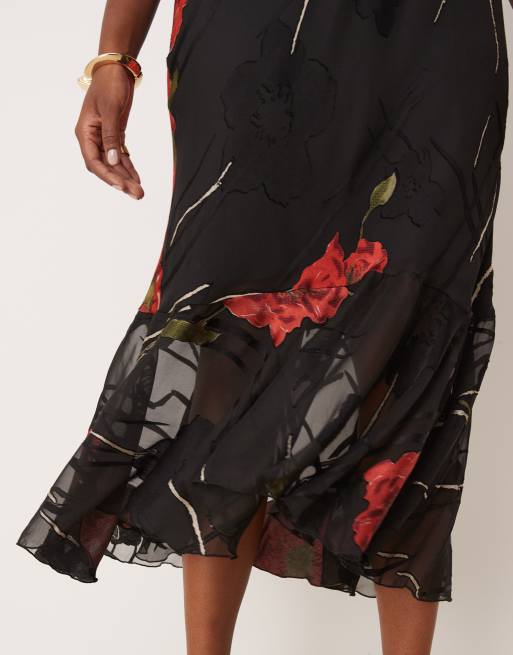 ASOS DESIGN Curve burnout angel sleeve tiered frill maxi dress in bold  floral print | ASOS