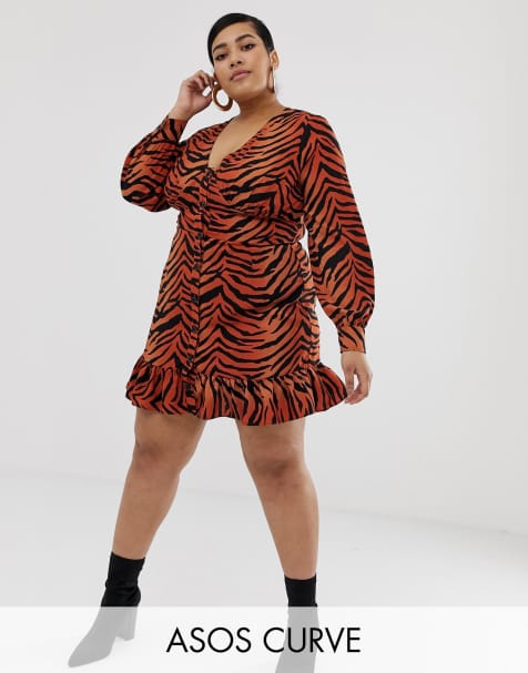 ASOS DESIGN Curve button through skater mini dress with pep hem in tiger print - view 1