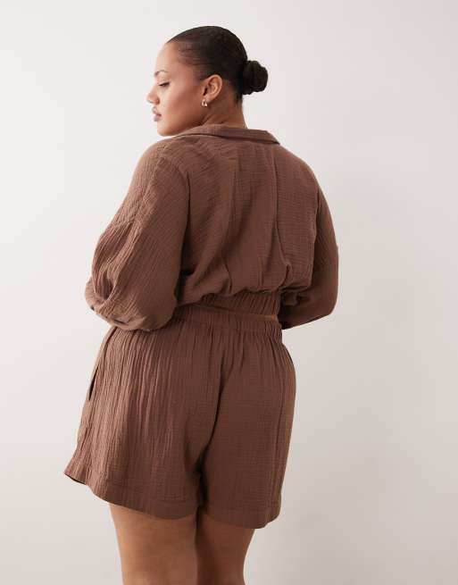 ASOS DESIGN Curve Callie cheesecloth beach wrap front shirt in mocha - part of a set, 4 of 4