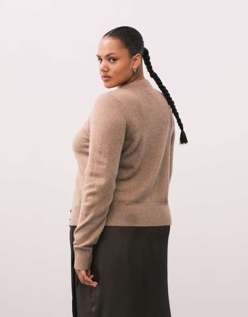 ASOS DESIGN Curve – Camelowy dopasowany kardigan, 4 z 4