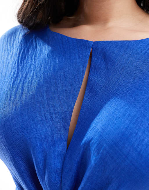 ASOS DESIGN Curve cap sleeve keyhole ruched front midi dress in royal blue, 3 of 4