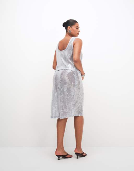ASOS DESIGN Curve - Caraco d'ensemble court orné de sequins à encolure dégagée - Bleu, 4 de 7