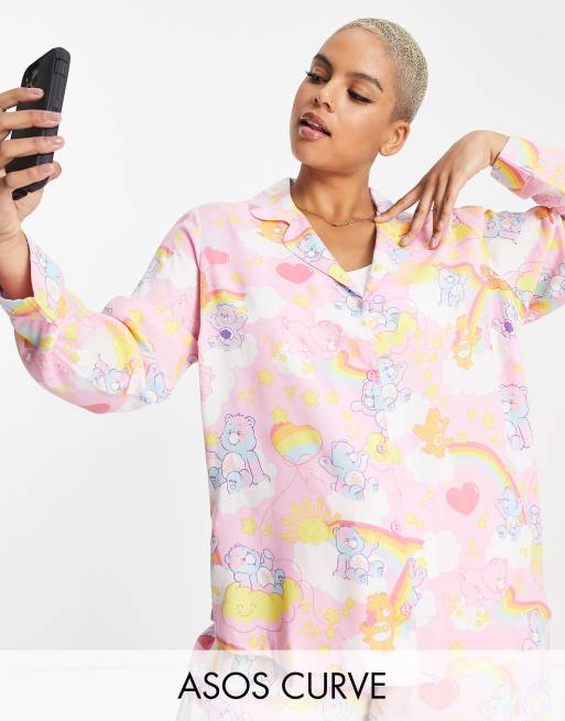 ASOS DESIGN Curve - Care Bears - Pyjamaset van modal met overhemd en broek in roze