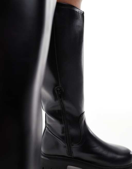 ASOS DESIGN Curve Carter chunky flat knee boots in black ASOS