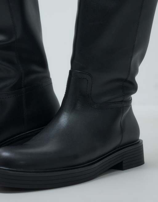 ASOS DESIGN Curve Cerys chunky pull on riding knee boots in black, 4 of 4
