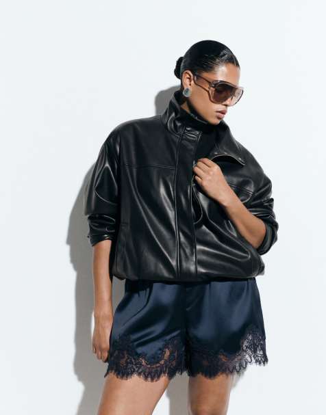 ASOS DESIGN Curve - Chaqueta bomber negra con cuello alzado de tejido efecto cuero liso - view 1