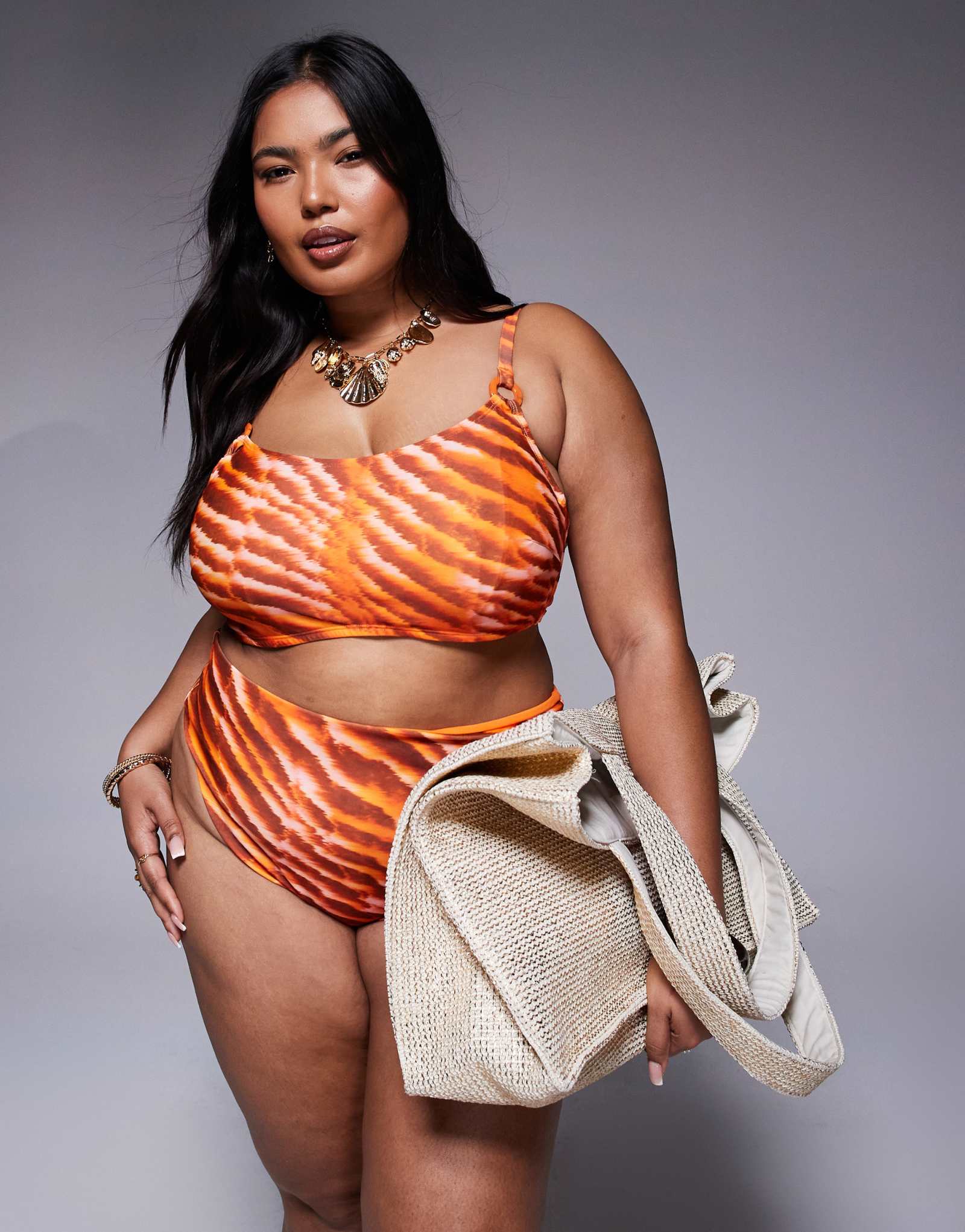 Топ-бикини ASOS DESIGN Curve Charlie на потайных косточках с оранжевым животным принтом