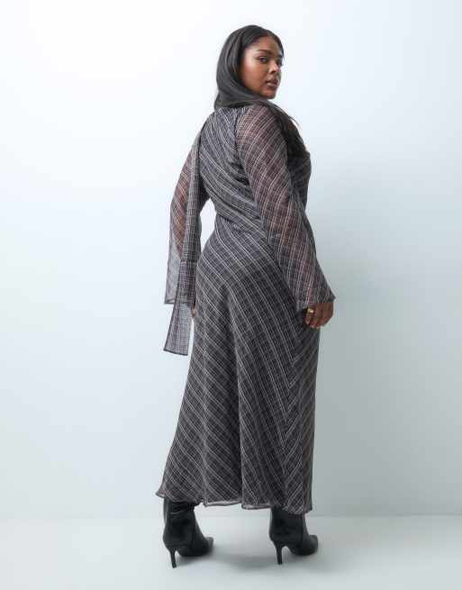 ASOS DESIGN Curve chiffon maxi jurk met schuine snit en bijpassende sjaal in geruite print, 3 van 4