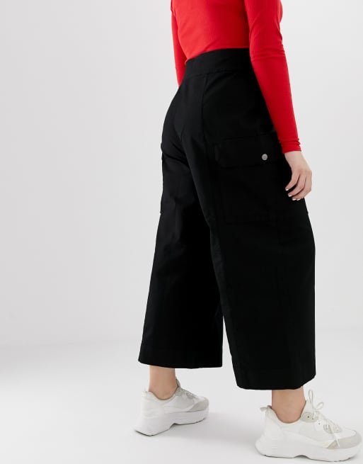 ASOS DESIGN Curve chino pant with wide leg and pockets, 2 of 4