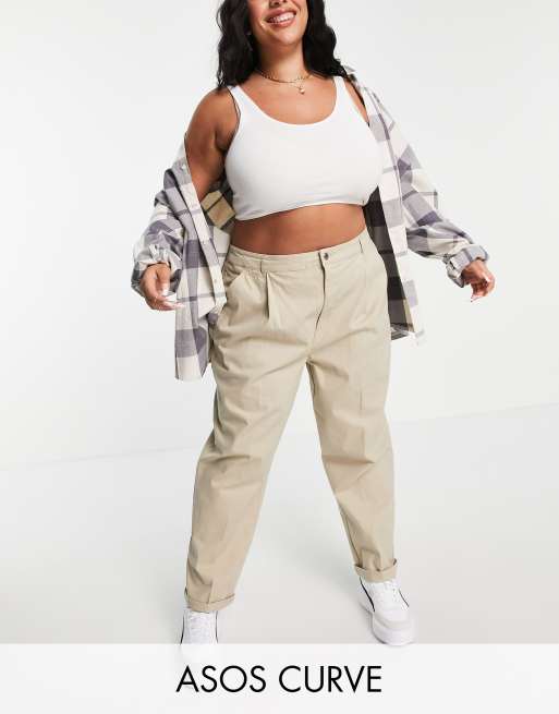 ASOS DESIGN Curve – Chinohose in Stone