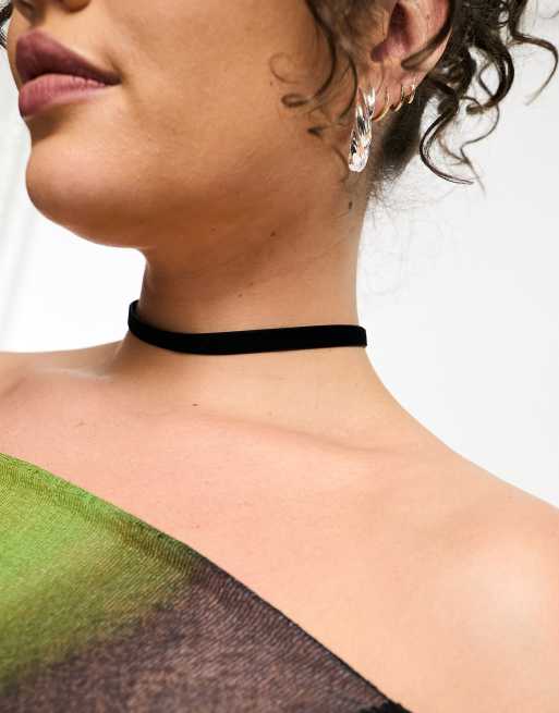 ASOS DESIGN Curve choker necklace in black velvet design