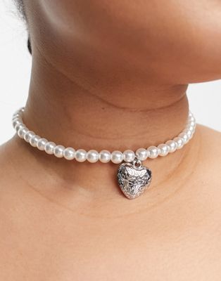 ASOS DESIGN Curve choker necklace with faux pearl and puff heart detail