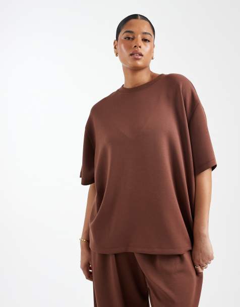 ASOS DESIGN Curve – Chokladbrun t-shirt i oversized fit och mjuk cupro - view 1