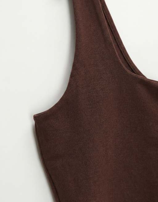 ASOS DESIGN Curve – Chokladbrunt, tätstickat linne i bomull med rundad halsringning, 8 av 8