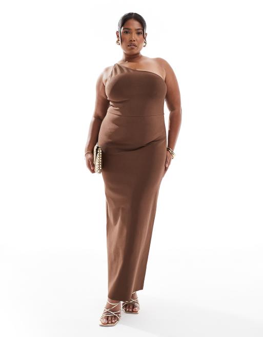 ASOS DESIGN Curve - Chokoladebrun oneshoulder-midikjole i bandage-stof med åben ryg