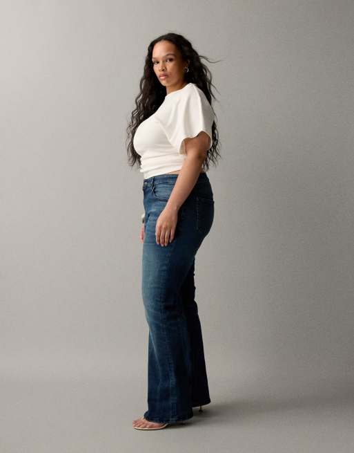 ASOS DESIGN Curve – Ciemnoniebieskie jeansy bootcut z rozszerzanymi nogawkami, 3 z 7