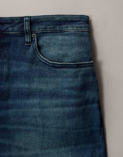 ASOS DESIGN Curve – Ciemnoniebieskie jeansy bootcut z rozszerzanymi nogawkami, 6 z 7