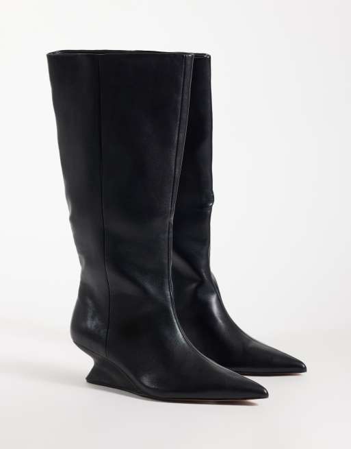 ASOS DESIGN Curve Cinder wedge pull on knee boots in black, 2 of 4