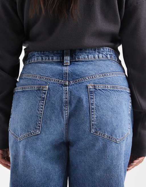 ASOS DESIGN Curve - Circular Design Collection - Dad jeans met wijde pijpen in middenblauw, 5 van 5