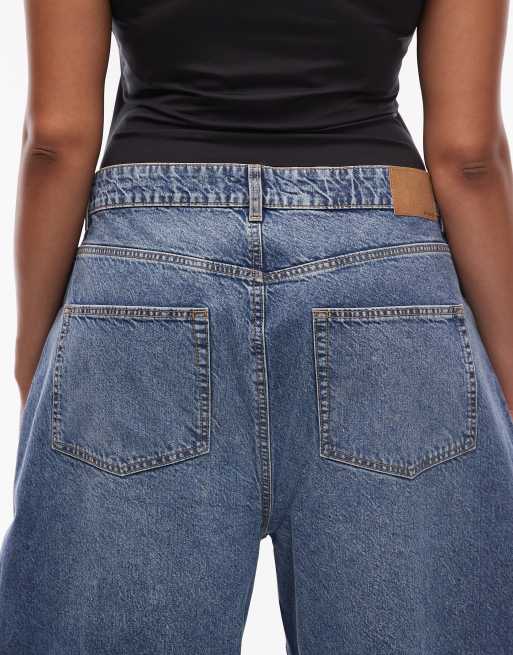 ASOS DESIGN Curve - Circular Design Collection - Jean barrel à taille haute - Bleu foncé délavé, 4 de 5