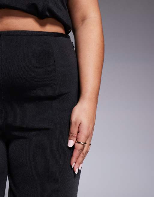 ASOS DESIGN Curve co-ord bandage straight leg trouser in black, 2 of 5