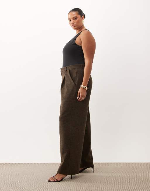 ASOS DESIGN Curve co-ord brushed wide leg trouser in brown herringbone, 2 of 5