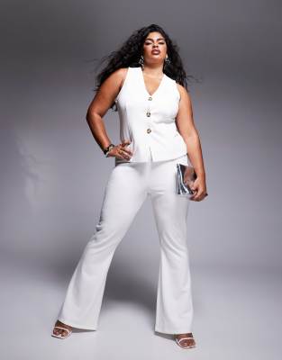 White 4
