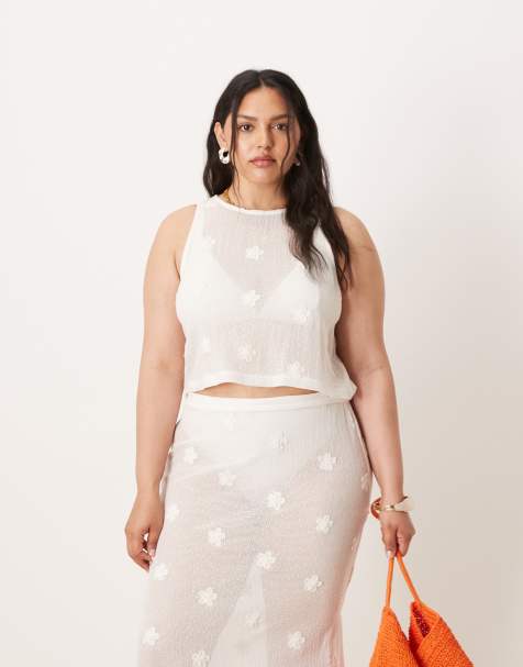 ASOS DESIGN Curve co-ord floral embroidery mesh cropped top - view 1