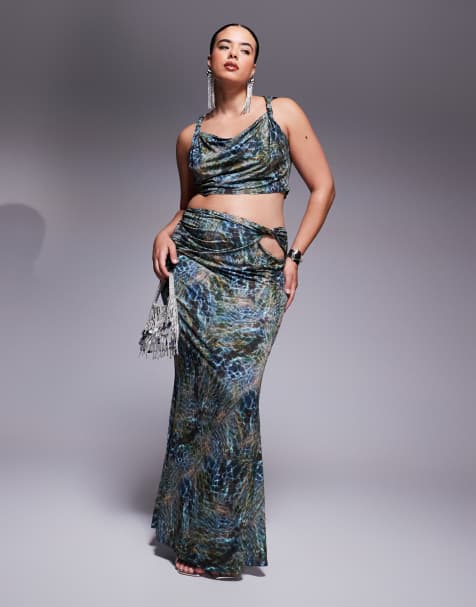 ASOS DESIGN Curve co-ord slinky twist shoulder top and maxi skirt in blue print - view 1