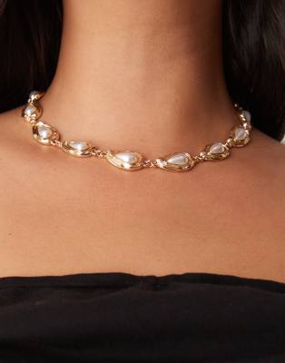 ASOS DESIGN Curve - Collana corta color oro con perle sintetiche
